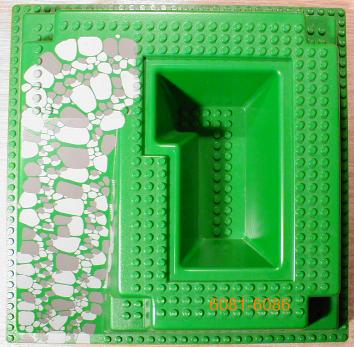 2552px6 | Baseplate, Raised 32 x 32 with Ramp and Pit with Dark Gray and Light Gray Rocks Pattern | LEGOPART