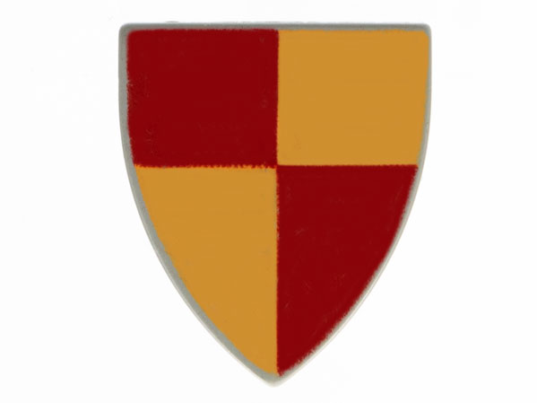 3846px2 | Minifigure, Shield Triangular Short with Red and Peach Quarters Pattern, Style 1 | LEGOPART