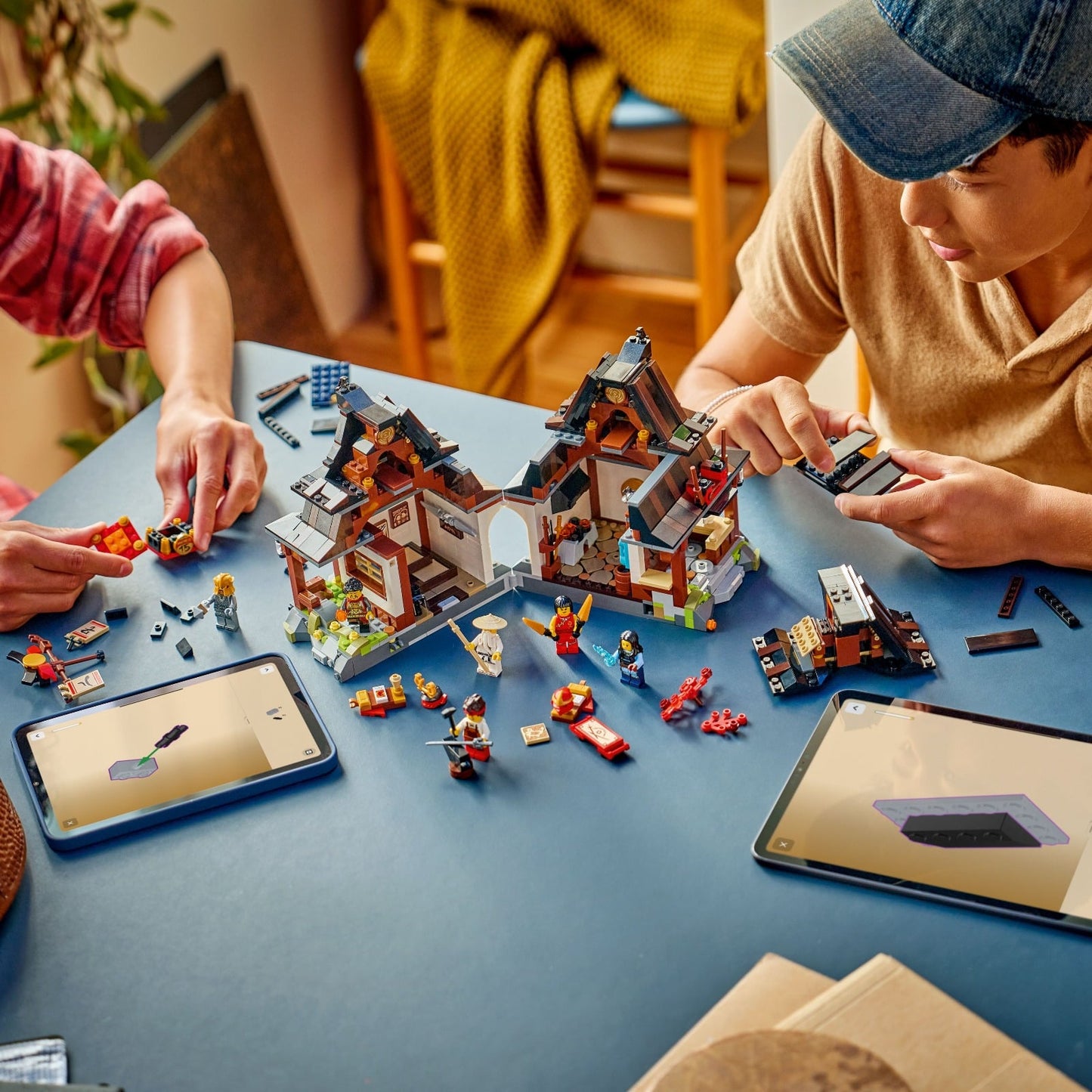 Four Weapons Blacksmith 15th Anniversary LEGO 71858