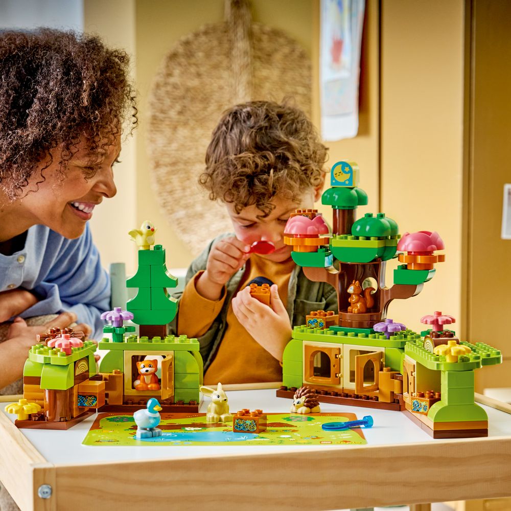 Discovery Forest with Wild Animals LEGO 10480