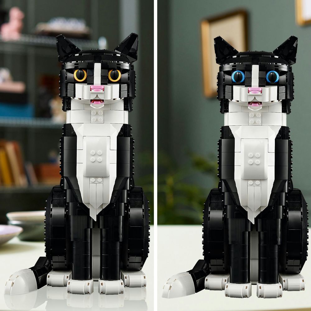 Tuxedo Cat LEGO 21349