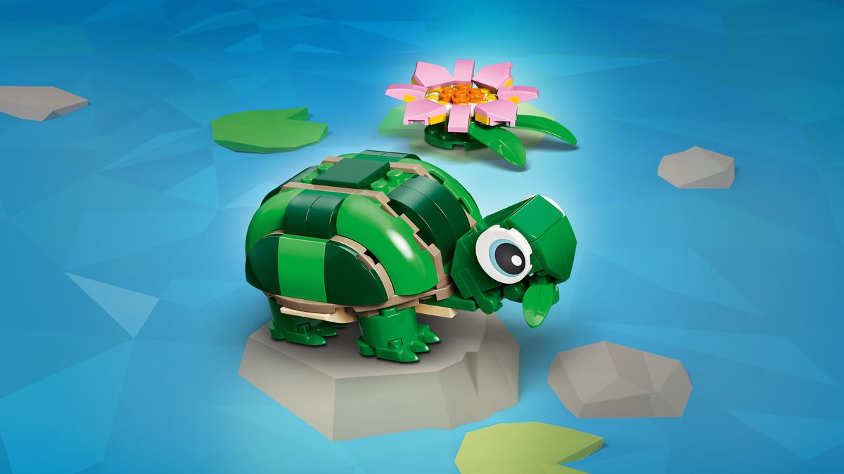 Turtle with a Water Lily Flower LEGO 31377