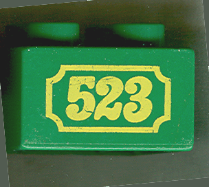 3437pb021 | Duplo, Brick 2 x 2 with Yellow '523' Antique Style Pattern | LEGOPART