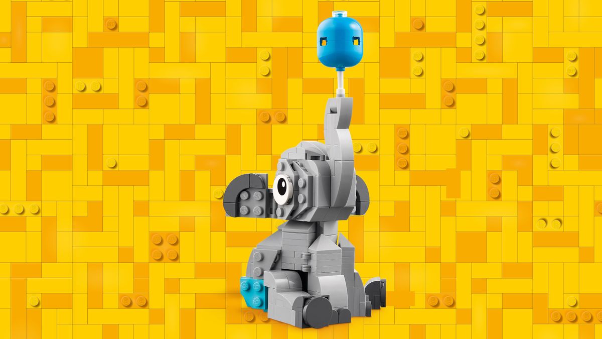 Baby Elephant in the Sky LEGO 40814