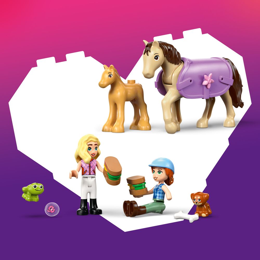 Horse & Baby Foal Trailer LEGO 42695