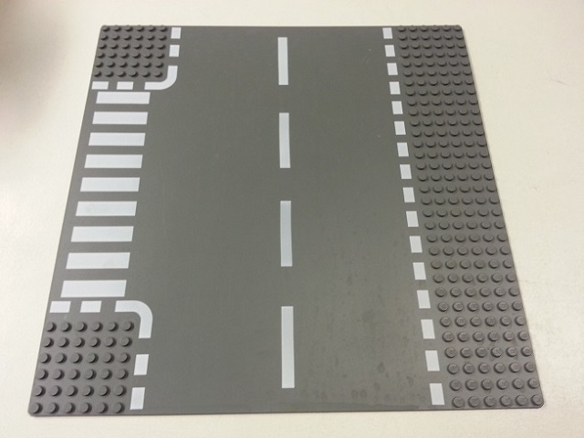 44341px2 | Baseplate, Road 32 x 32 6-Stud T Intersection with White Dashed Lines and Crosswalk Pattern | LEGOPART
