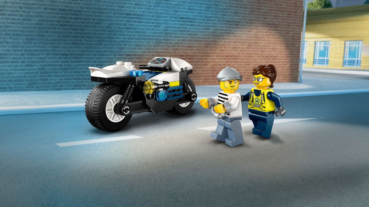 Police Motorcycle Chase LEGO 60455