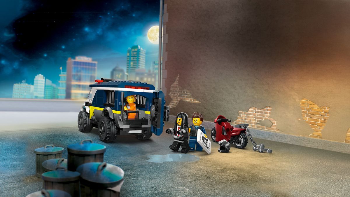 Police Prisoner Transport Van LEGO 60479