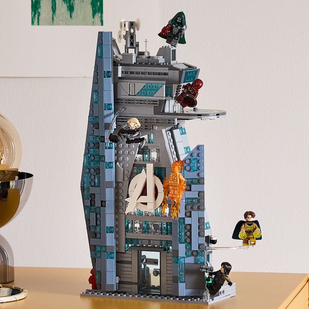Avengers: Doomsday New Avengers Tower LEGO 76352