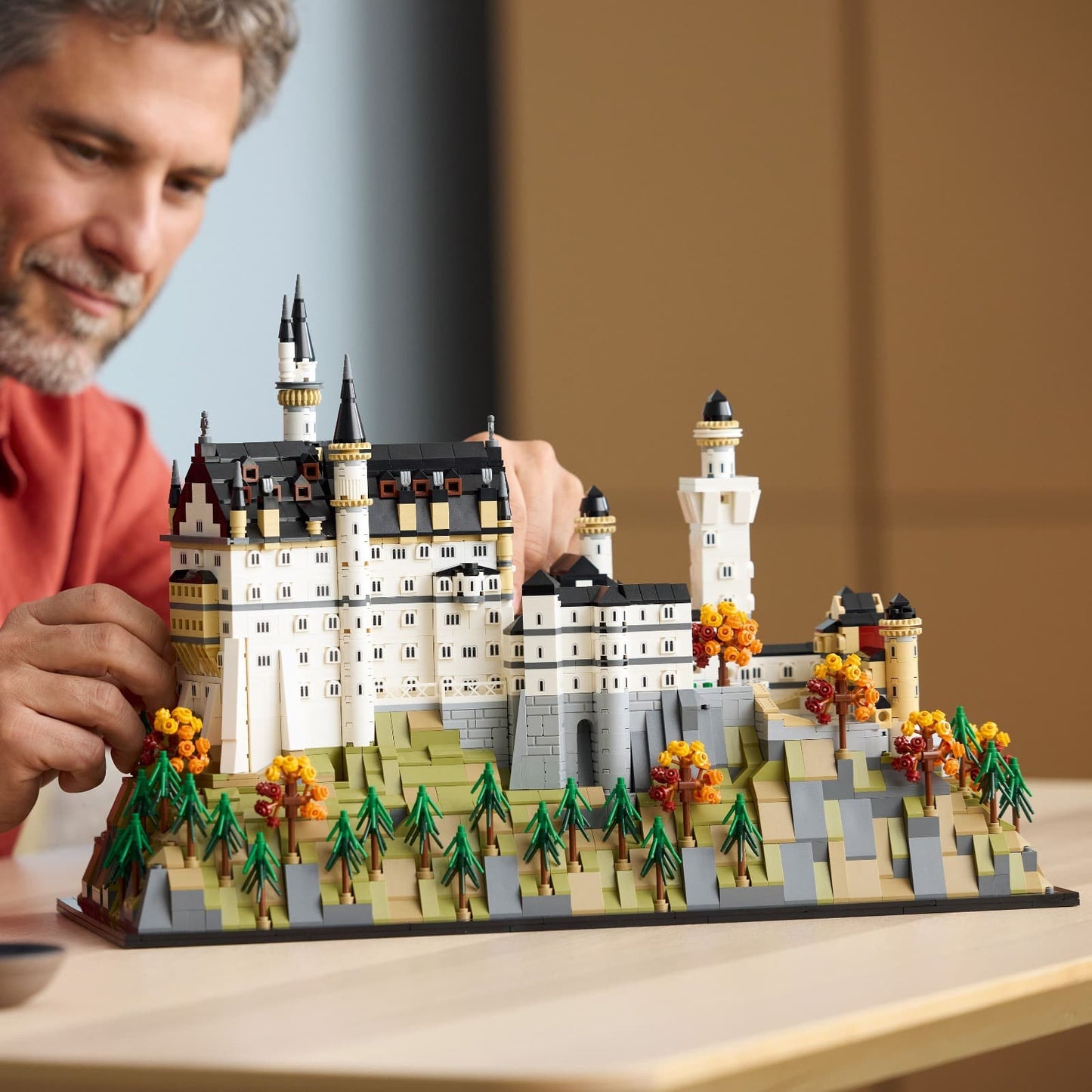 Neuschwanstein Castle LEGO 21063