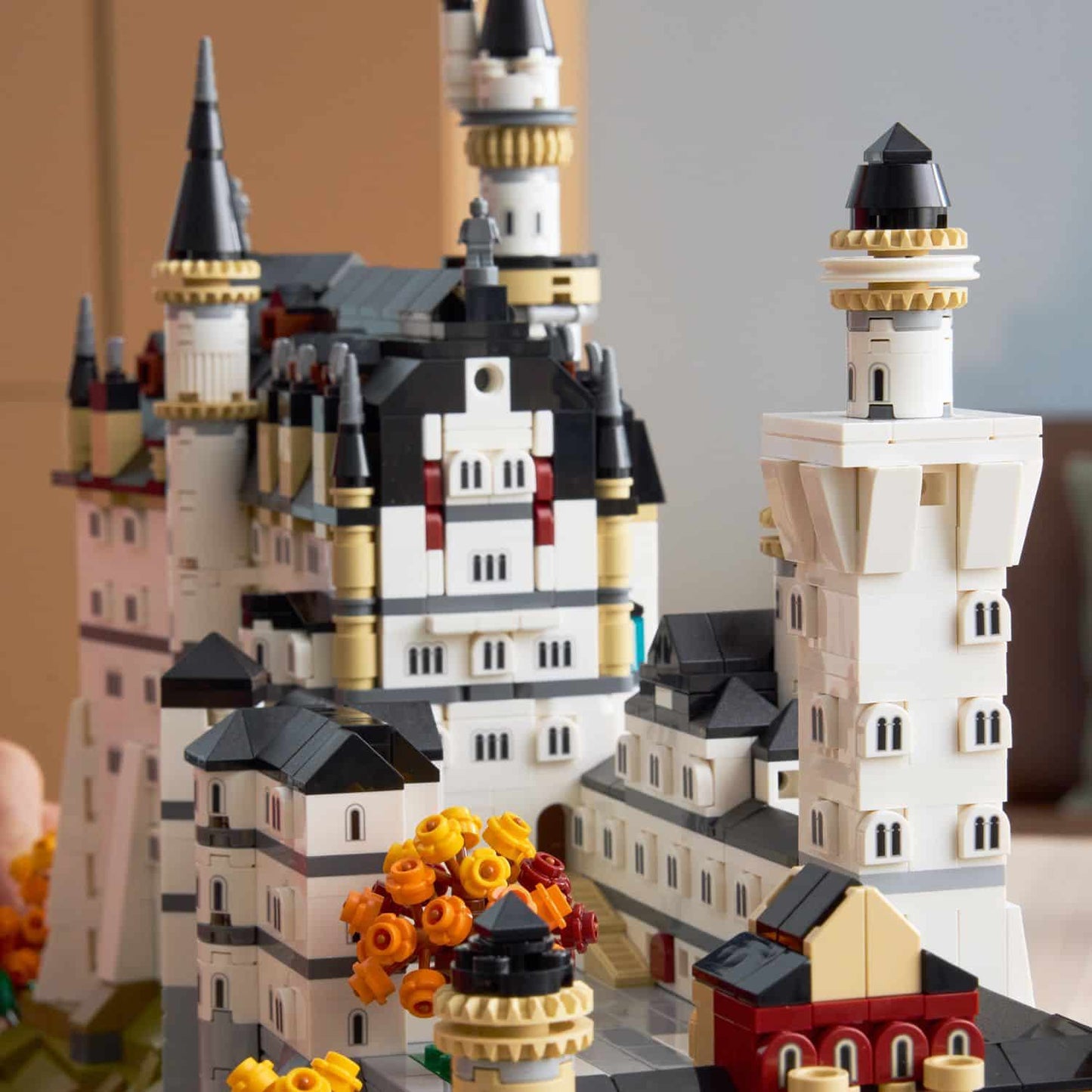 Neuschwanstein Castle LEGO 21063