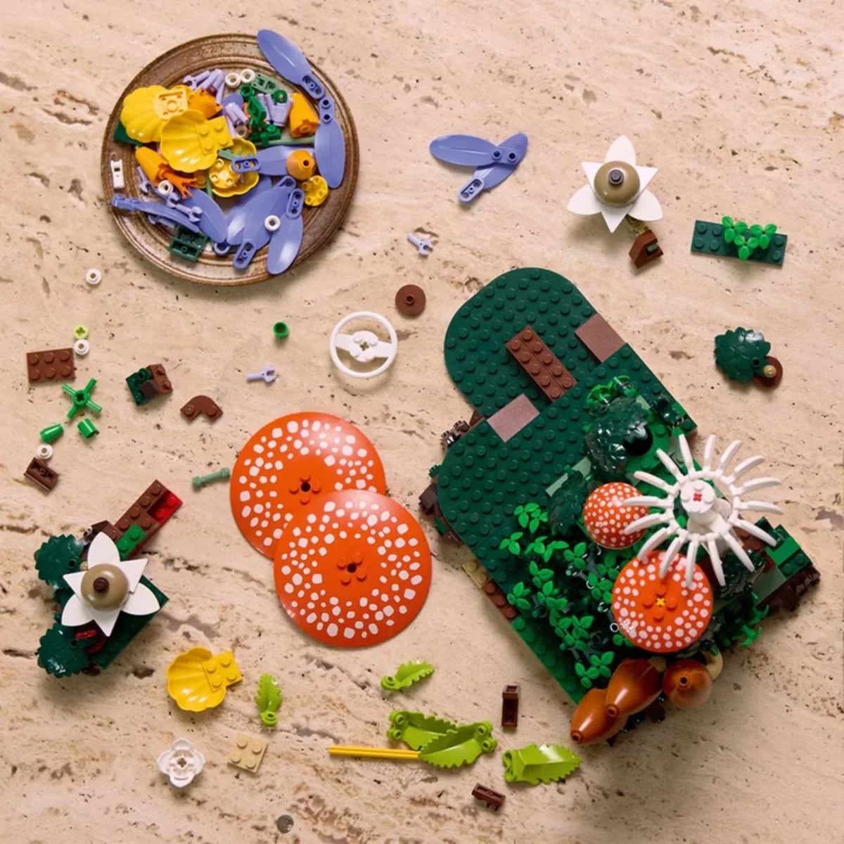Woodland Mushrooms LEGO 11505