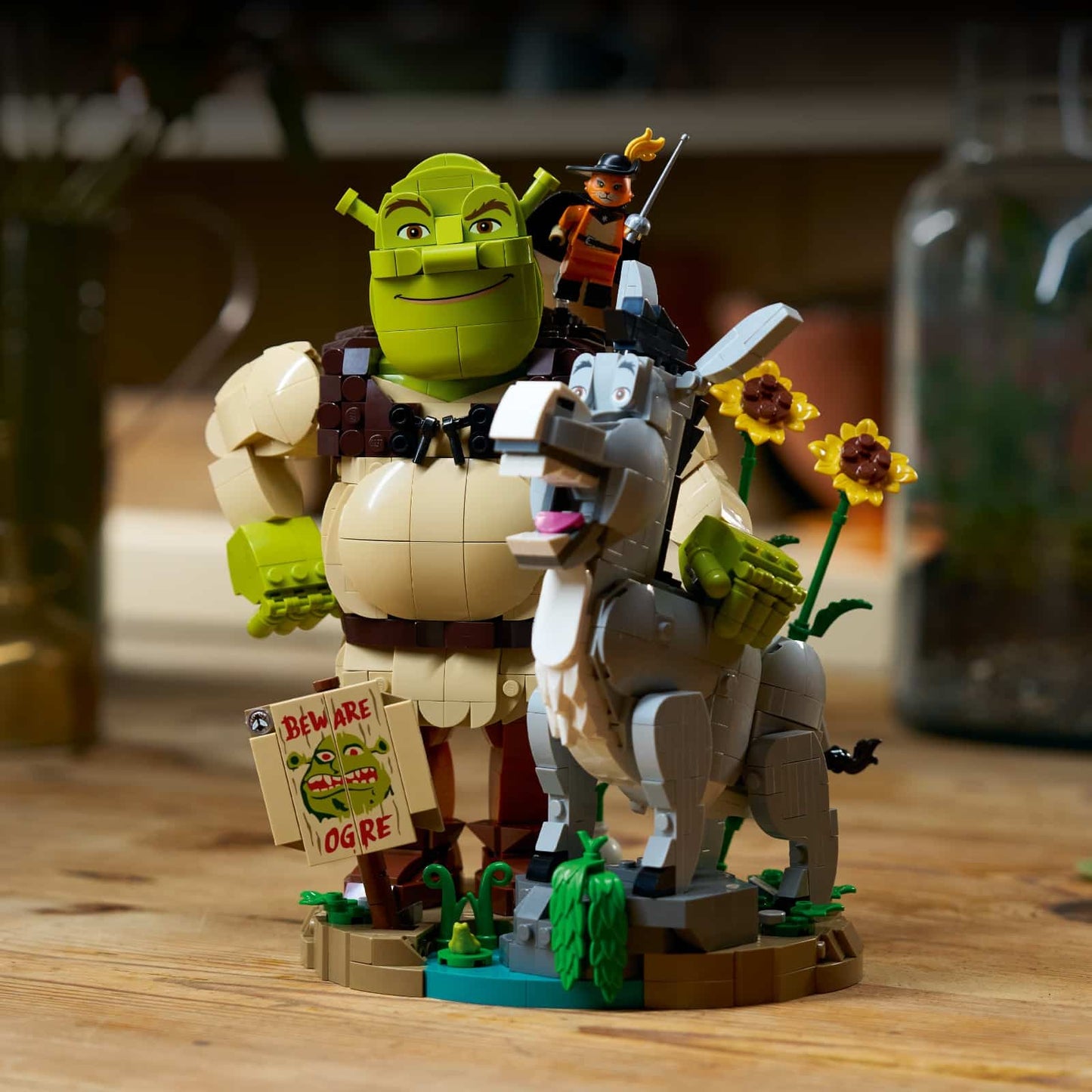 Shrek, Donkey & Puss in Boots LEGO 72423