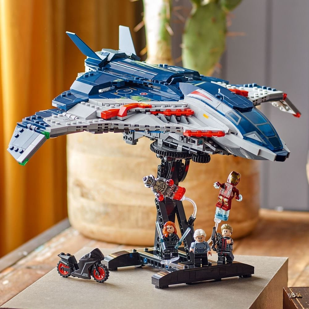 Avengers: Age of Ultron Quinjet LEGO 76325