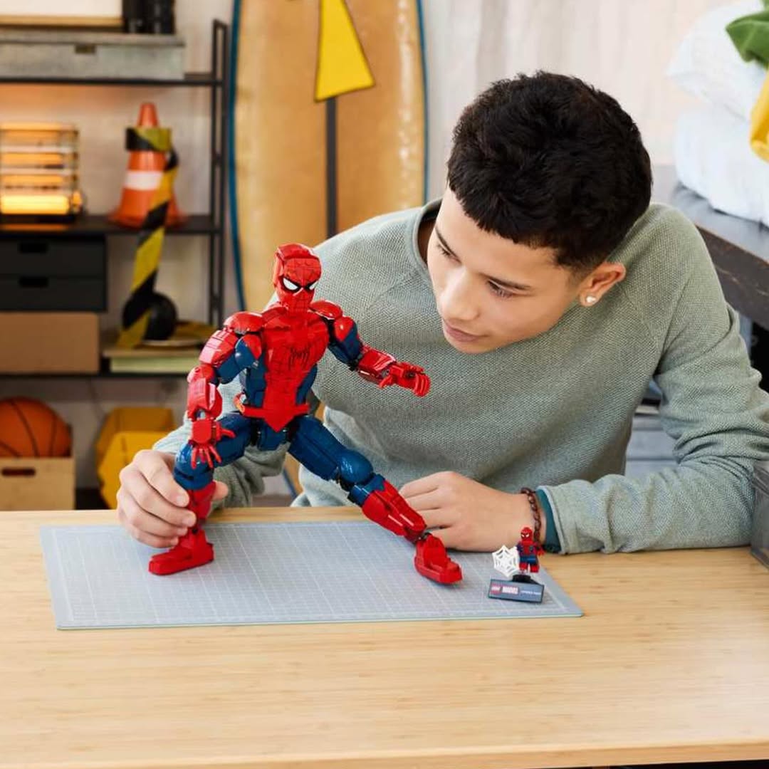Buildable Spider Man LEGO 76346