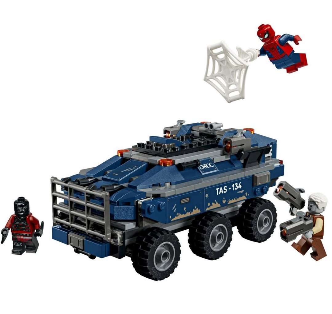 Spider-Man Prison Transport Chase LEGO 76349