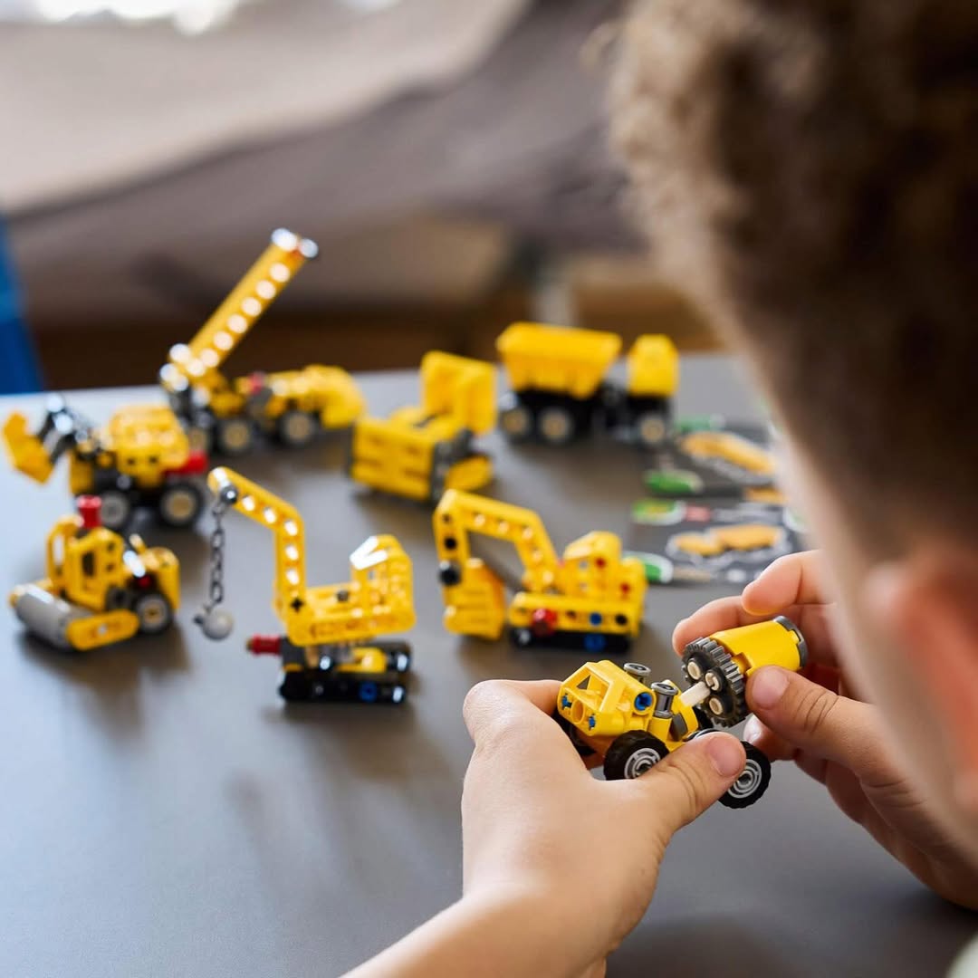 Mighty Machines volledige serie van 8 LEGO 42233