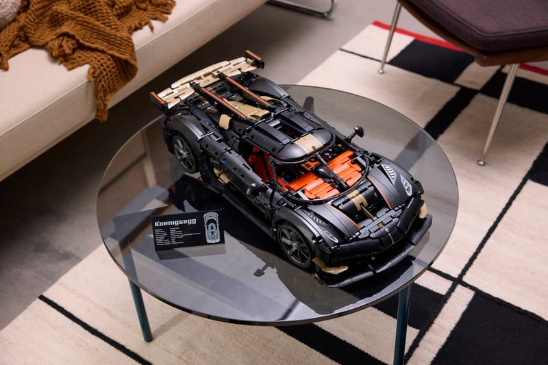Koenigsegg Sadair's Spear Megacar LEGO 42232