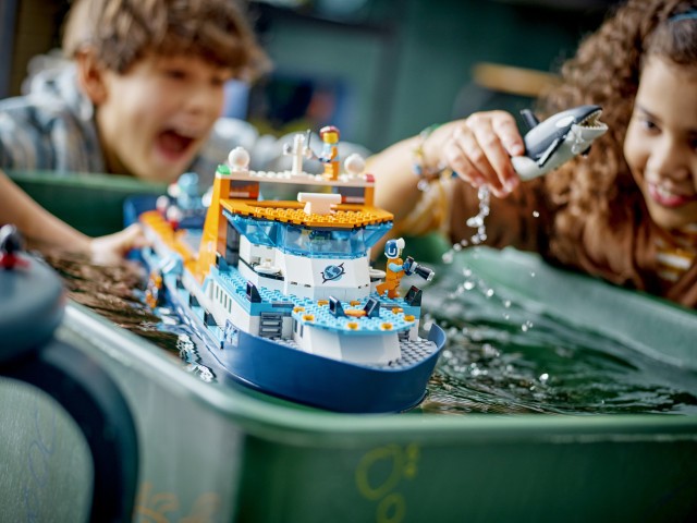 Poolonderzoeksschip Lego 60368